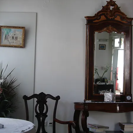 Philippi Hotel 2*